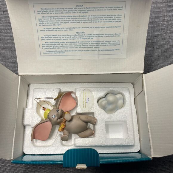 Walt Disney When I See an elephant Fly" Dumbo & Timothy Mouse Ornament 11K412830 - Picture 9 of 11
